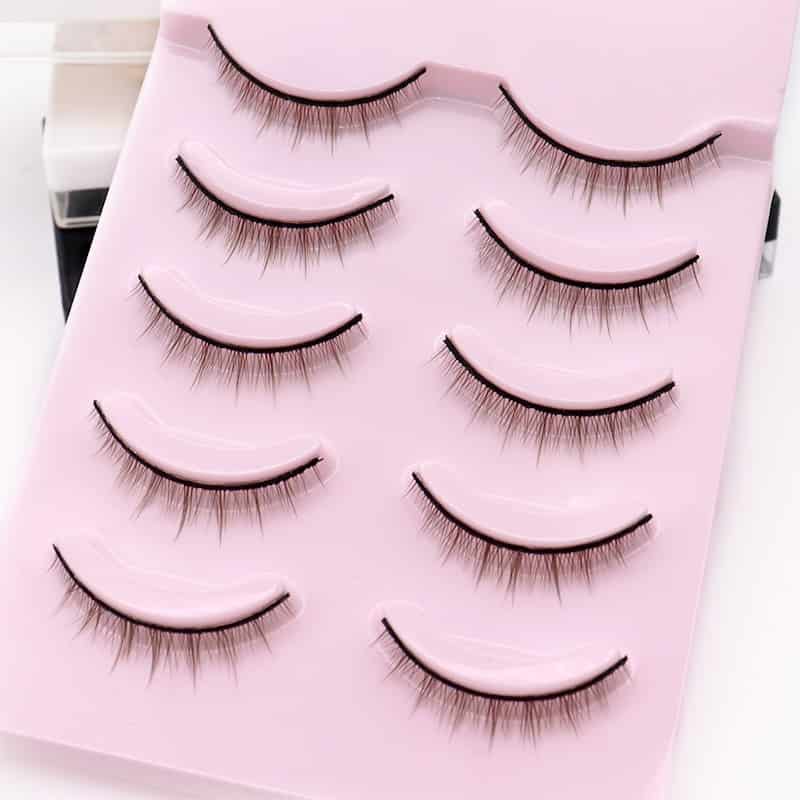 Novice Friendly False Eyelashes Hard Stem Swollen Eye Blisters Easy to Start